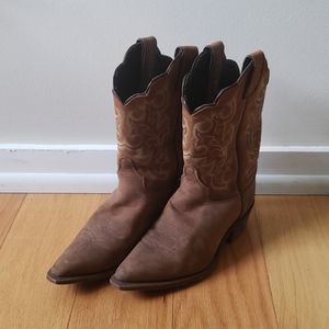 Justin Ladies cowboy boots